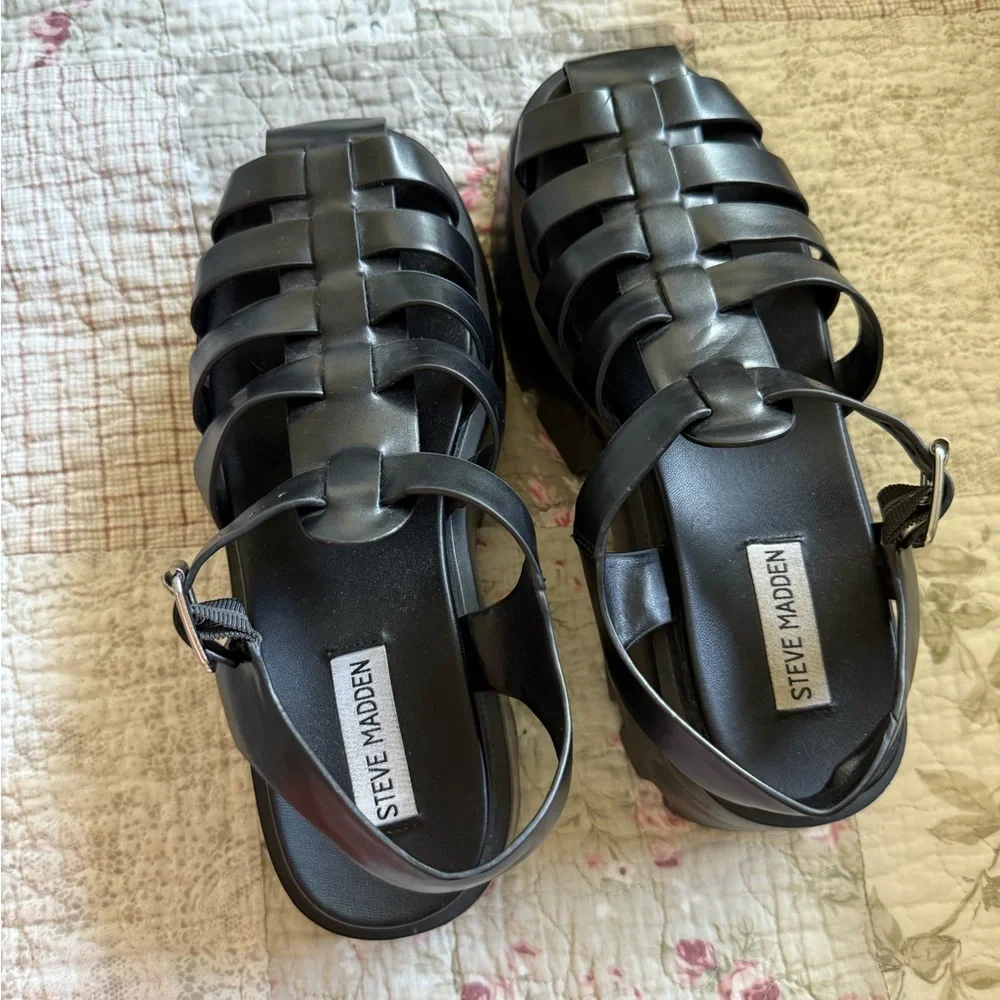Steve Madden Black Platform Sandals with Buckle